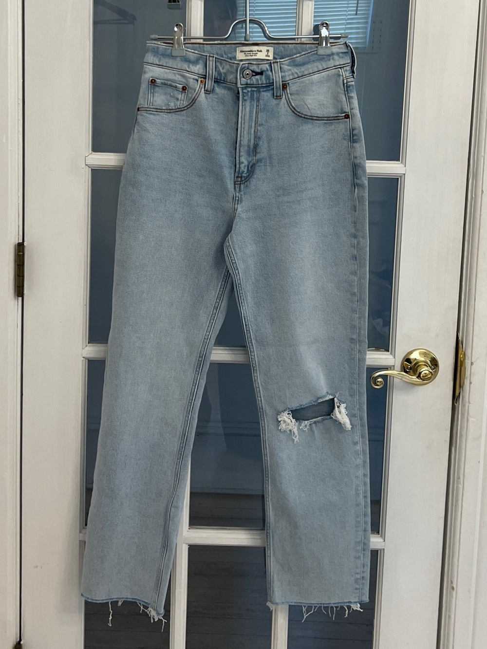 ABERCROMBIE & FITCH Women's Light Wash Distressed High Rise Ankle Straight Jeans
